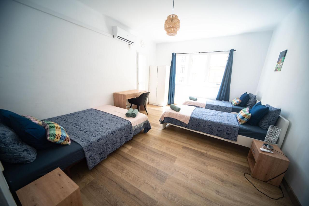 By Port Vell Rooms Barcelona Exterior photo